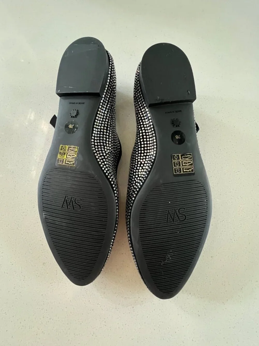 Stuart Weitzman Analiese Mary Jane Crystal  flat size 7